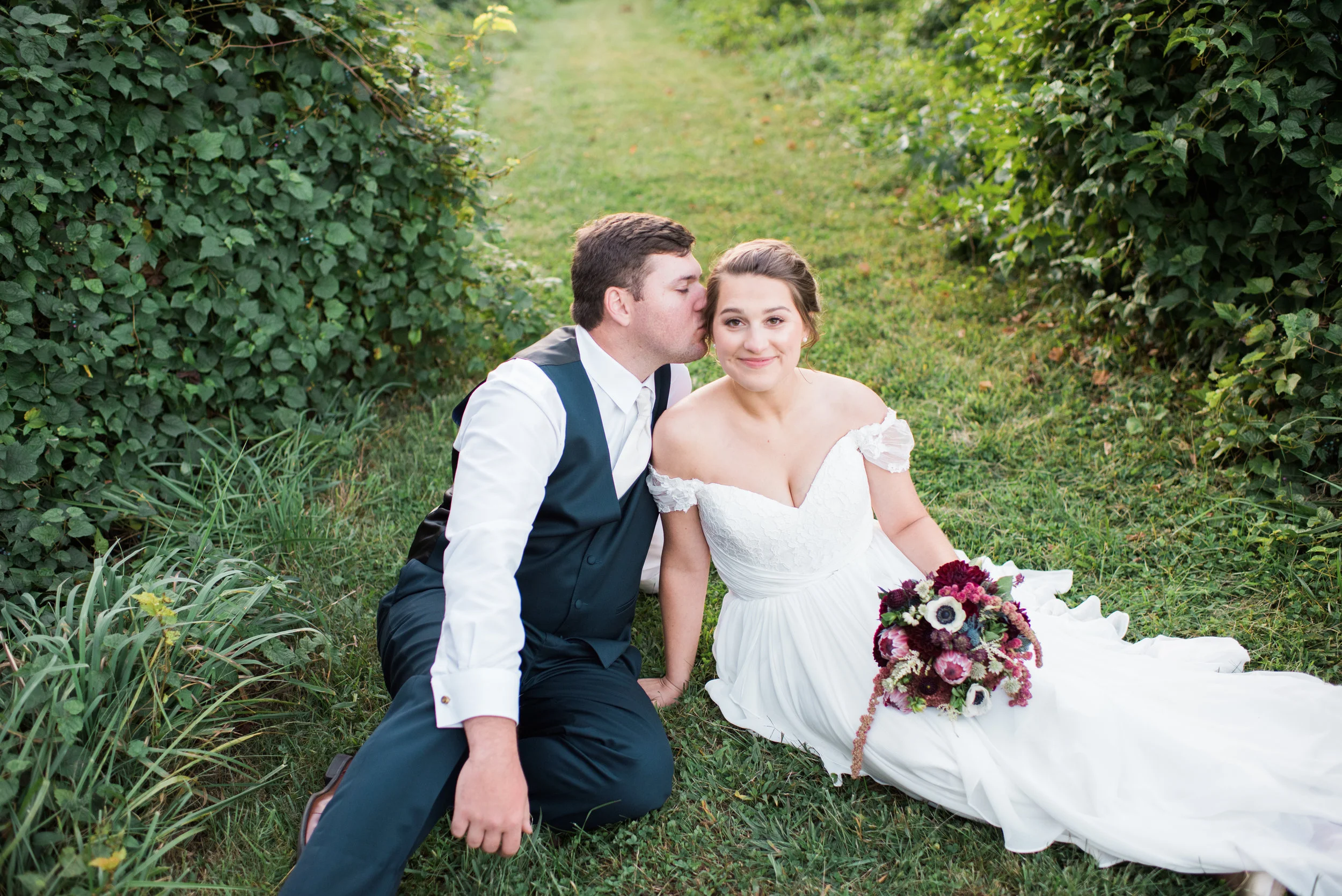 Sunny and Bright Hemlock Farm Wedding