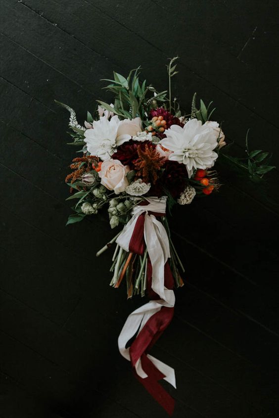 Dreamy Autumn Bouquets to Get You Excited For Fall!