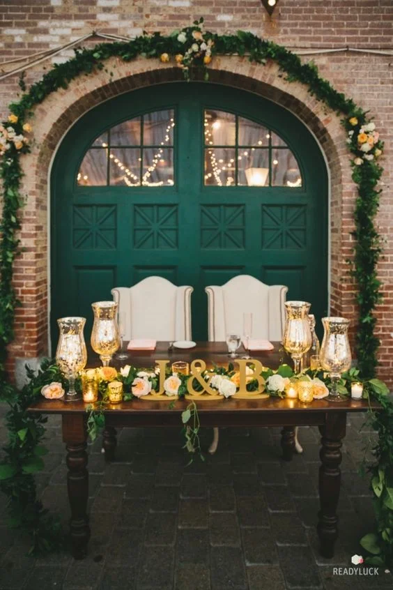 sweetheart table 50.jpg