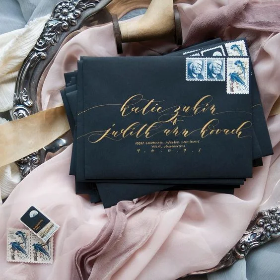 Top 10 Wedding Invitation Etiquette Tips