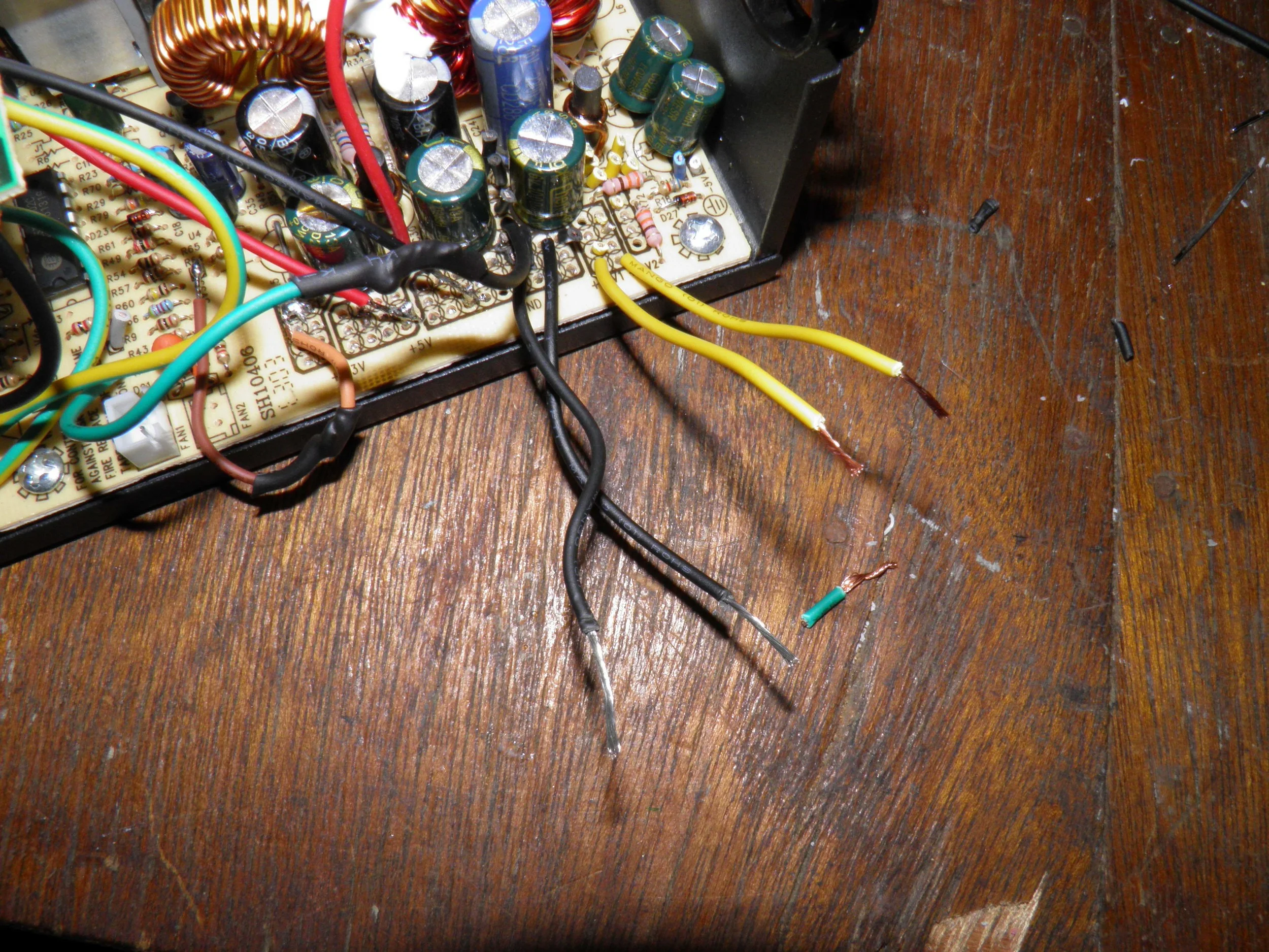 +12 Volt Wires and Ground Wires