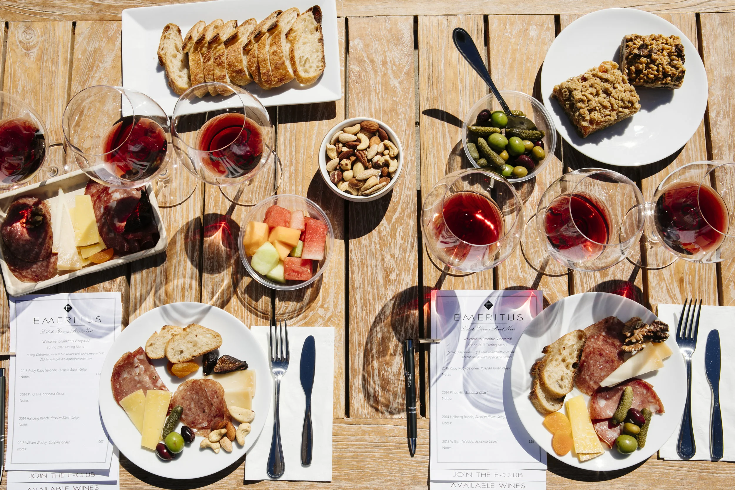 Brodgesell_EmeritusVineyards_TastingRoom_068.jpg