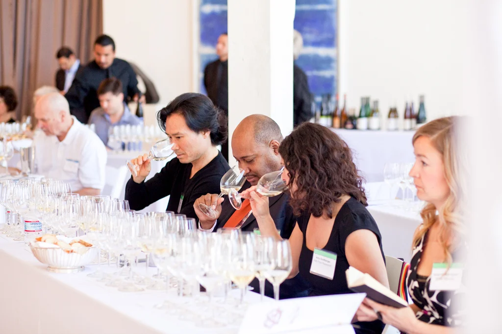 KaraBrodgesell_WineTasting-096_5509_KB_232.jpg