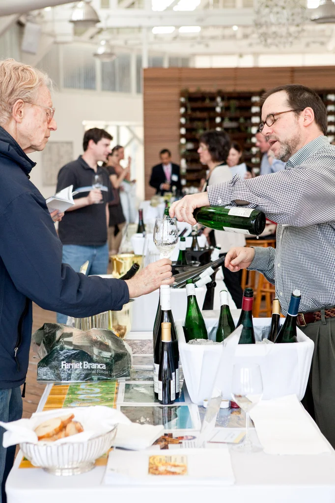 KaraBrodgesell_WineTasting-136_5509_KB_341.jpg
