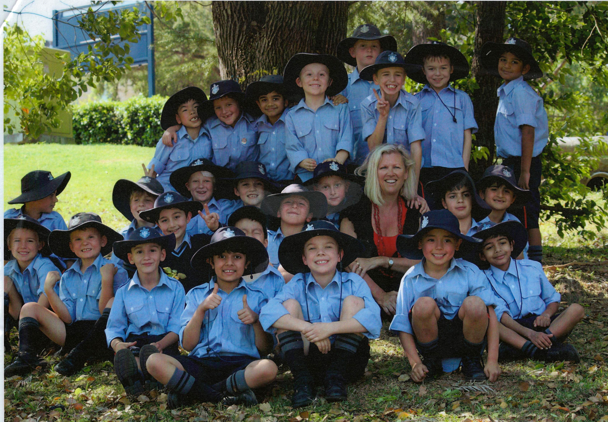 Using a few spare cameras, I recently had the pleasure of working with these enthusiastic students at a Primary School, sharing my love of photography.