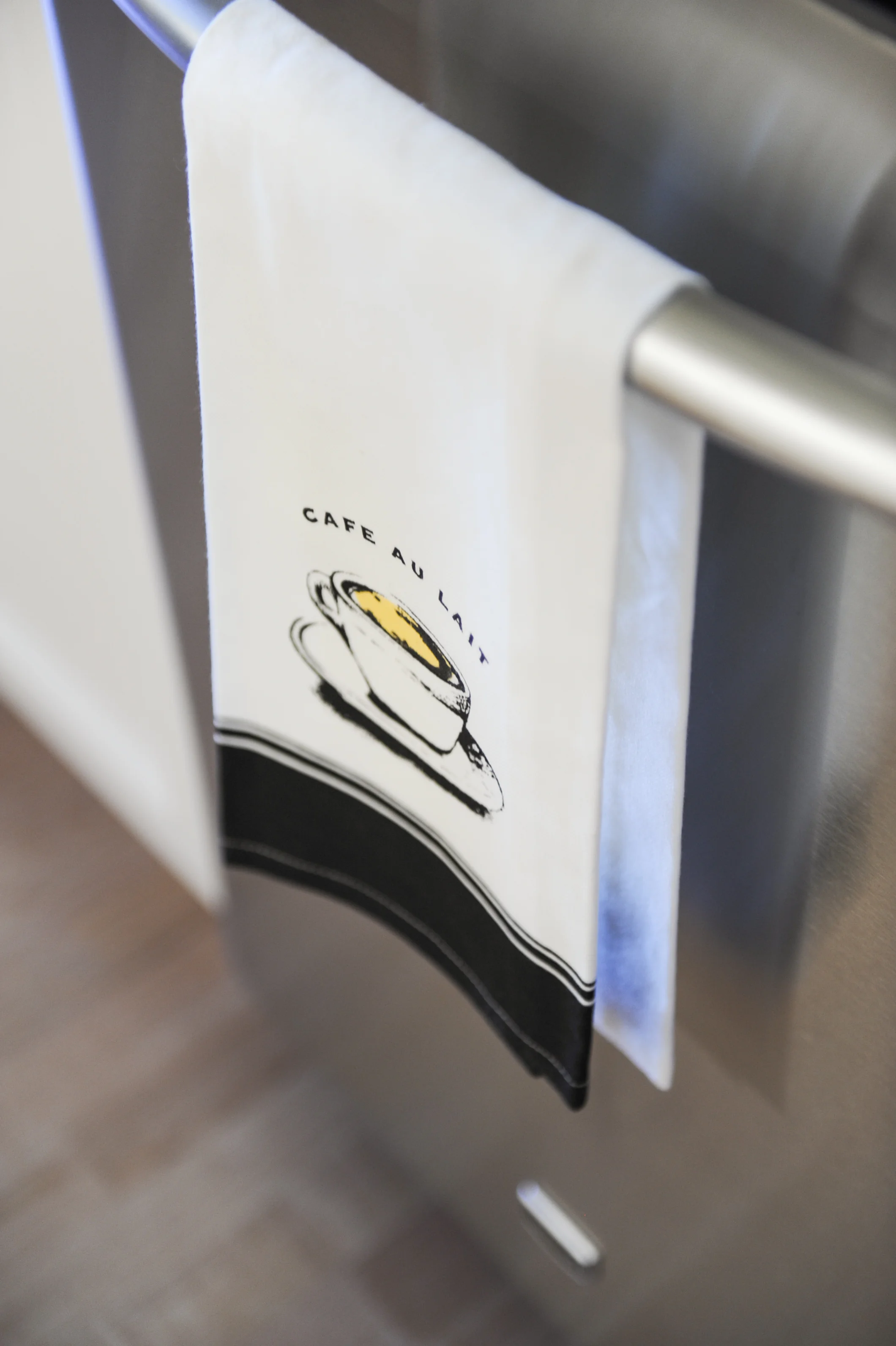 Dreaming of a Parisian café...