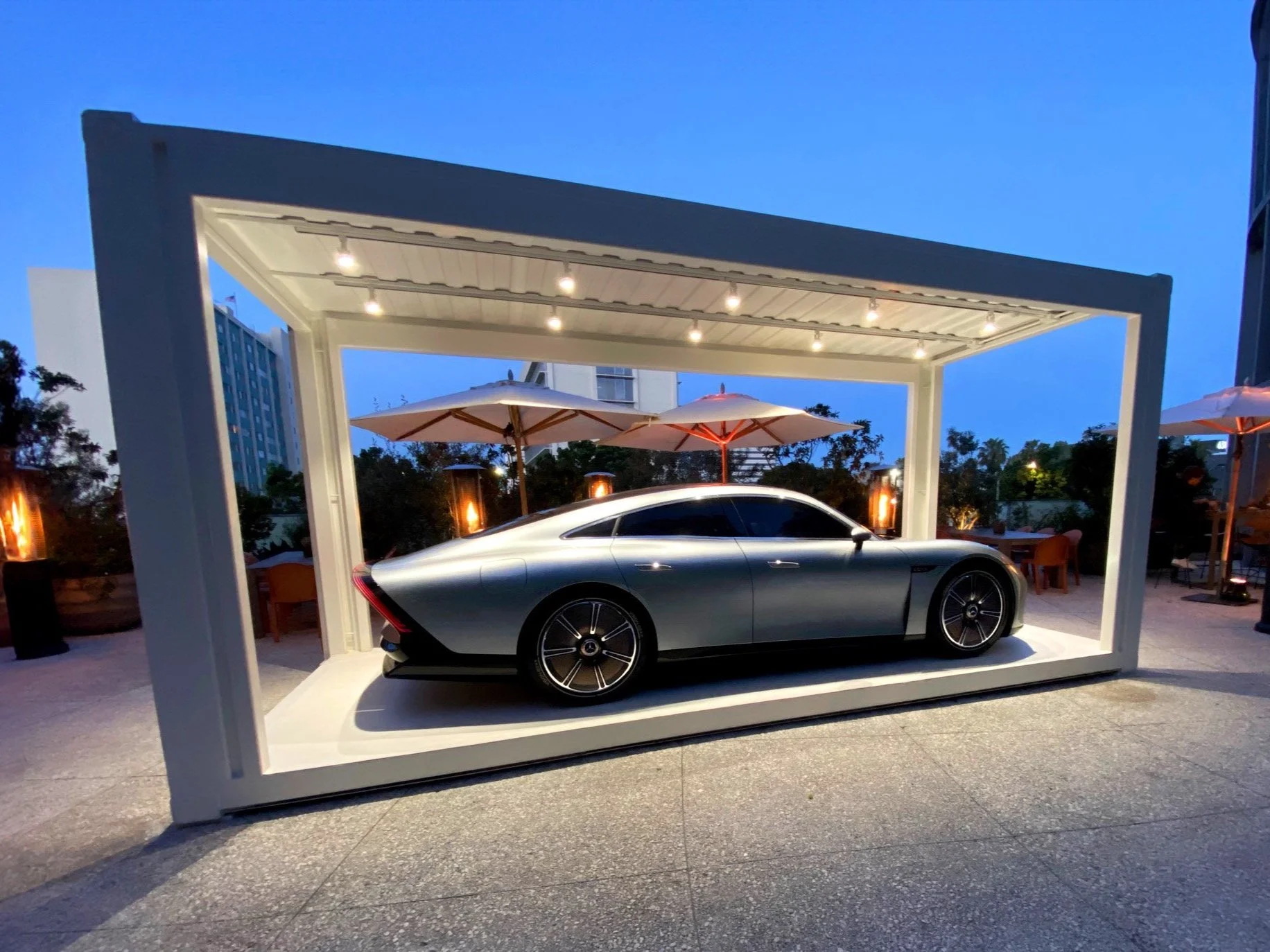 Benz_EQXX 01.jpg