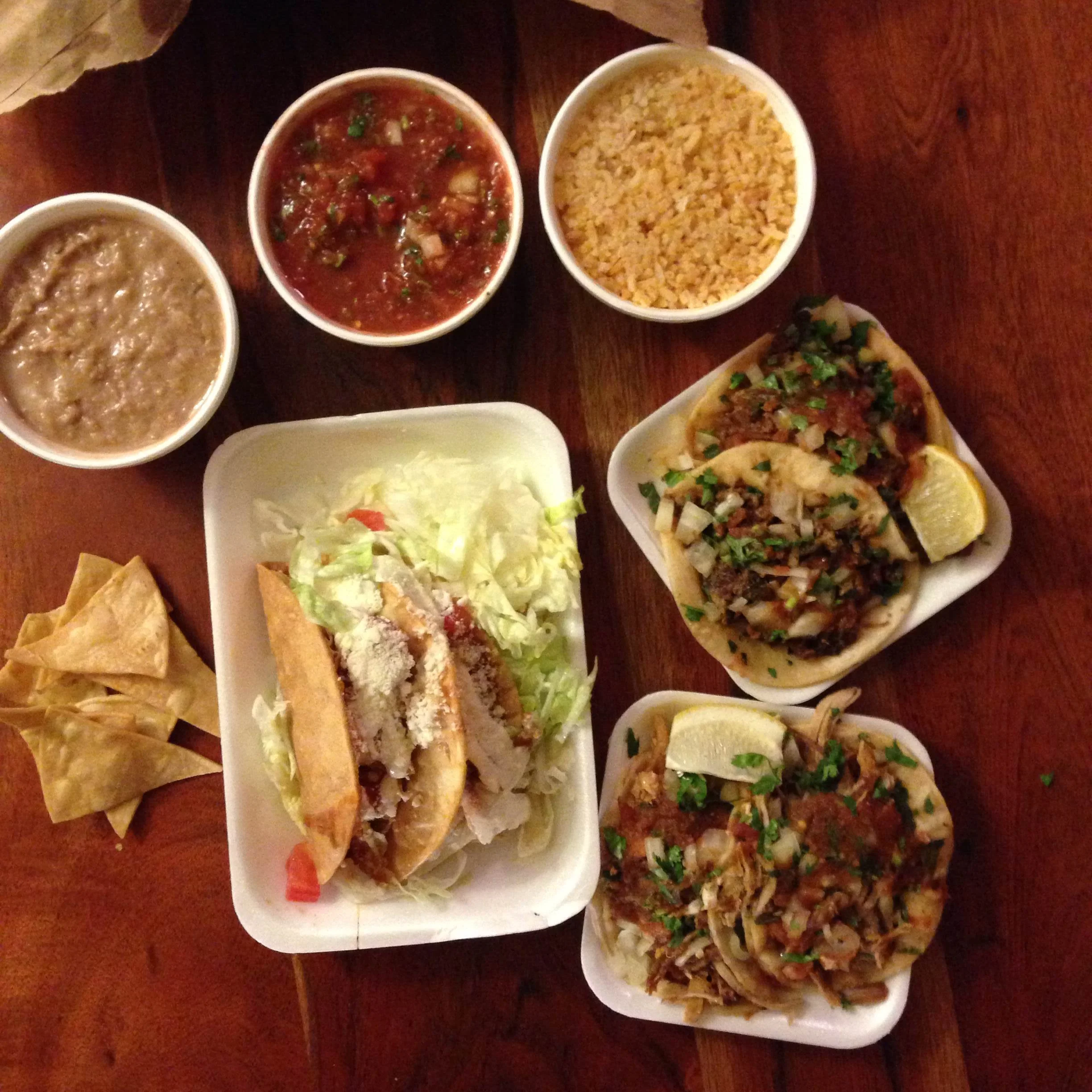 chapalas-tacos.jpg