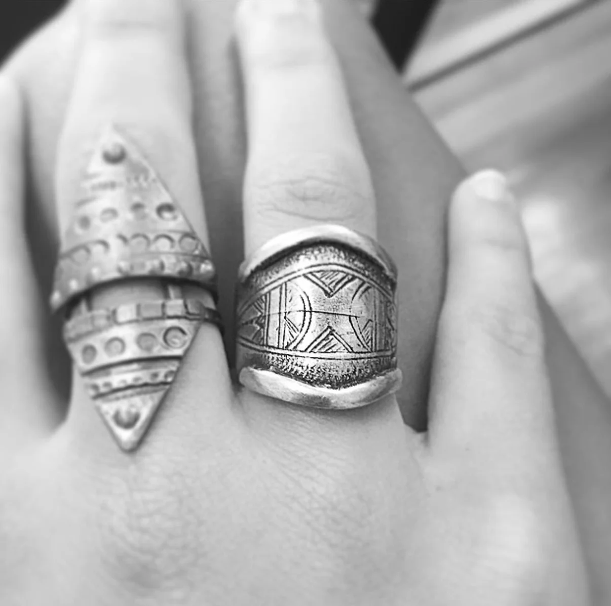 In love with one of our customers, who added our etched Taureg ring in ox silver to her collection. 