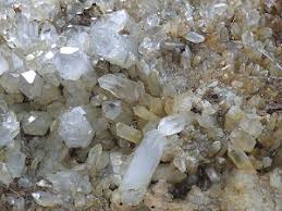 mining natural quartz.jpeg