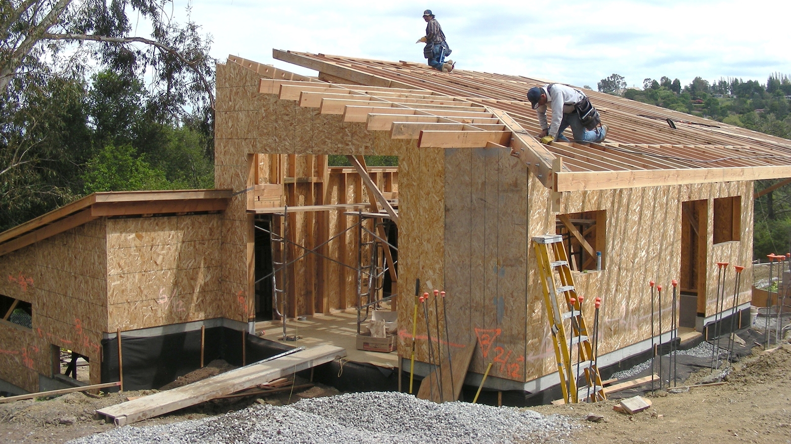 6. Apr 6, 2008: Framing the roof