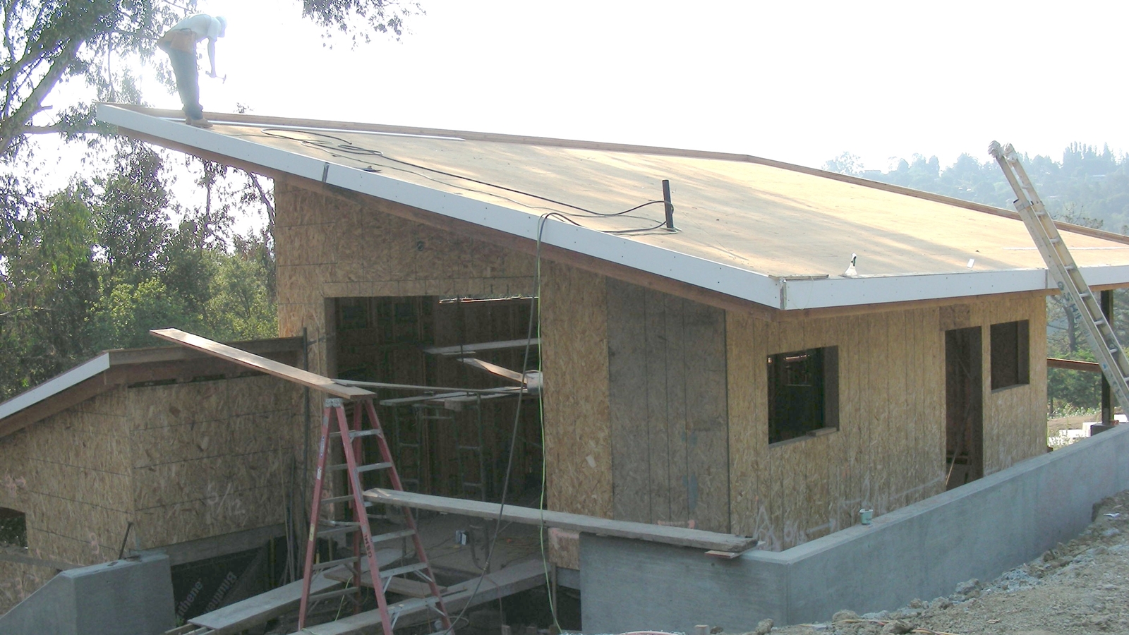 7. Jul 8, 2008: Sealing the roof