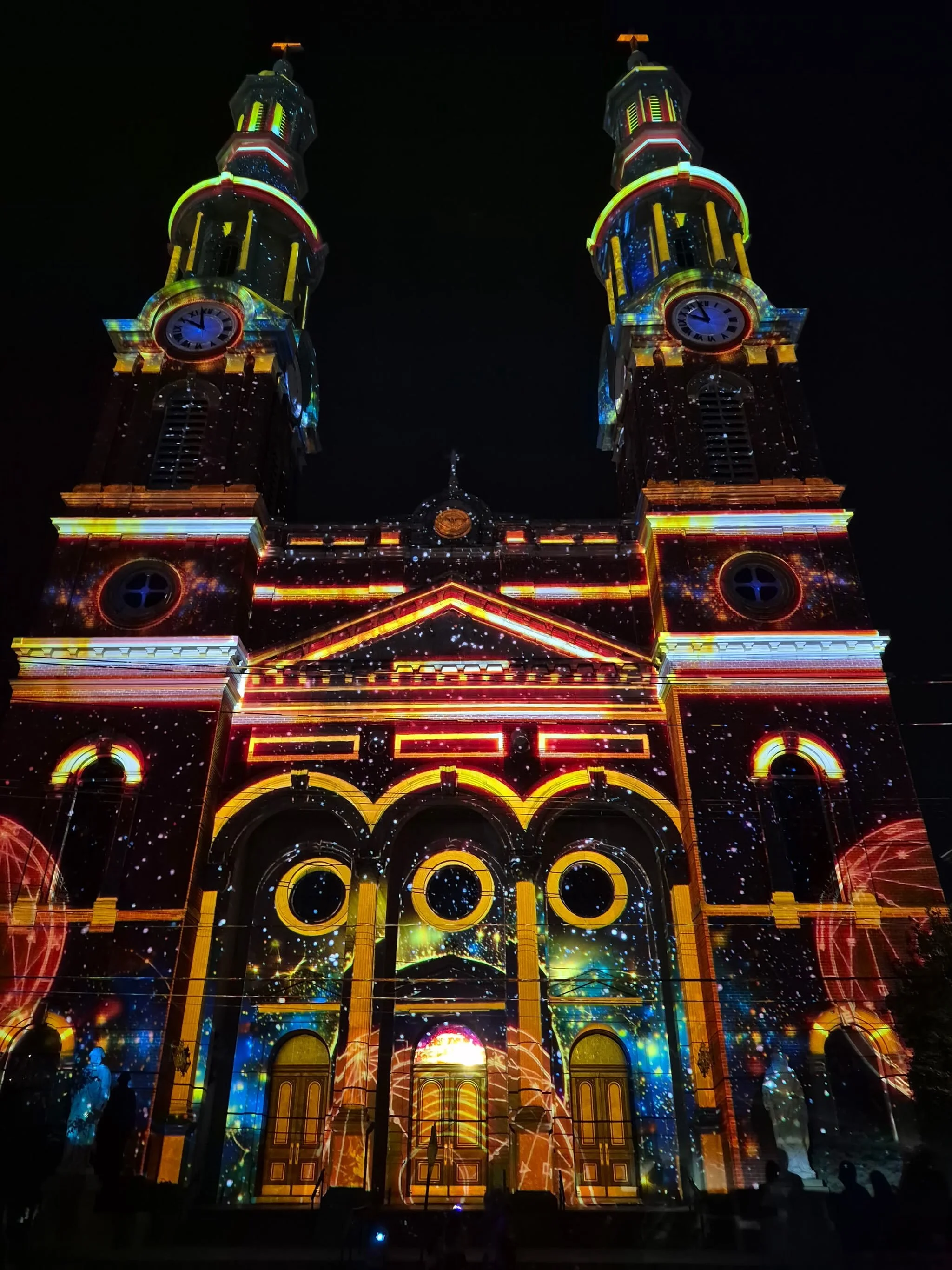 Are you ready for night 3 of @blinkcincinnati? What has been your favorite part? @mogchurch is ours!