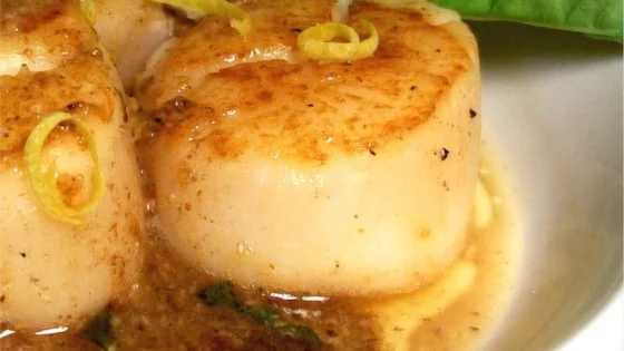 easy garlic lemon scallops.jpg