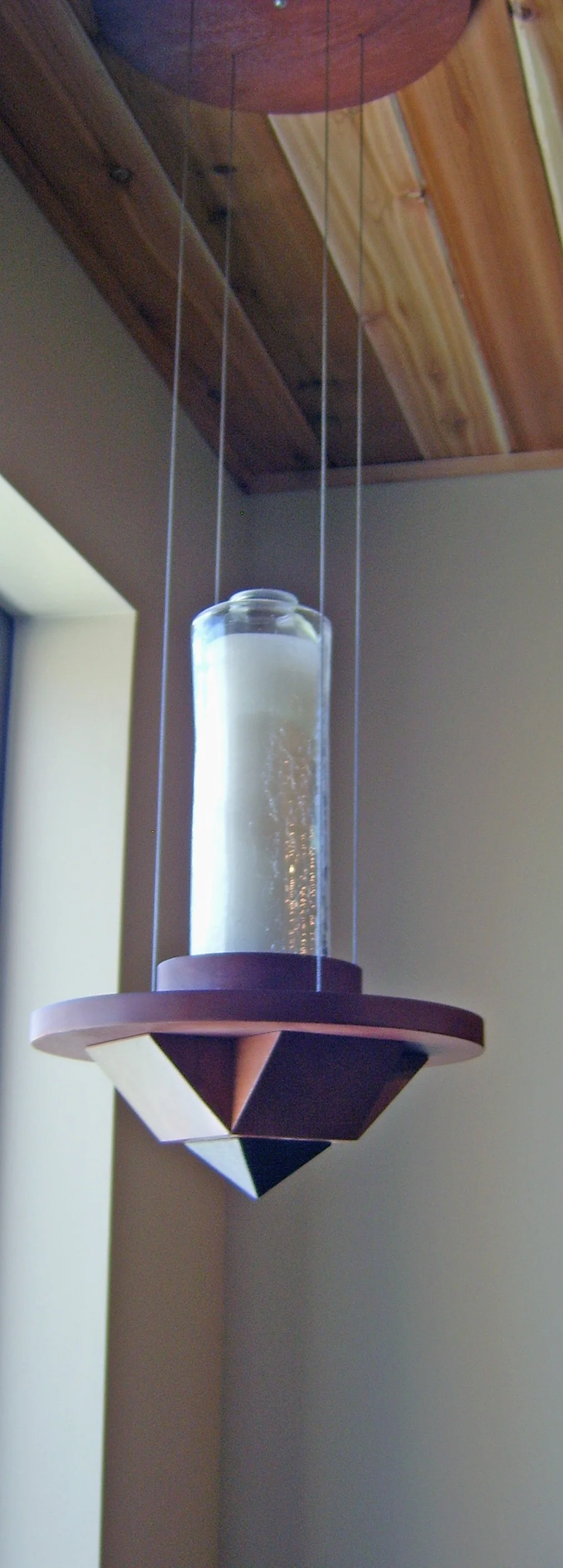 St. Thomas Presence Lamp