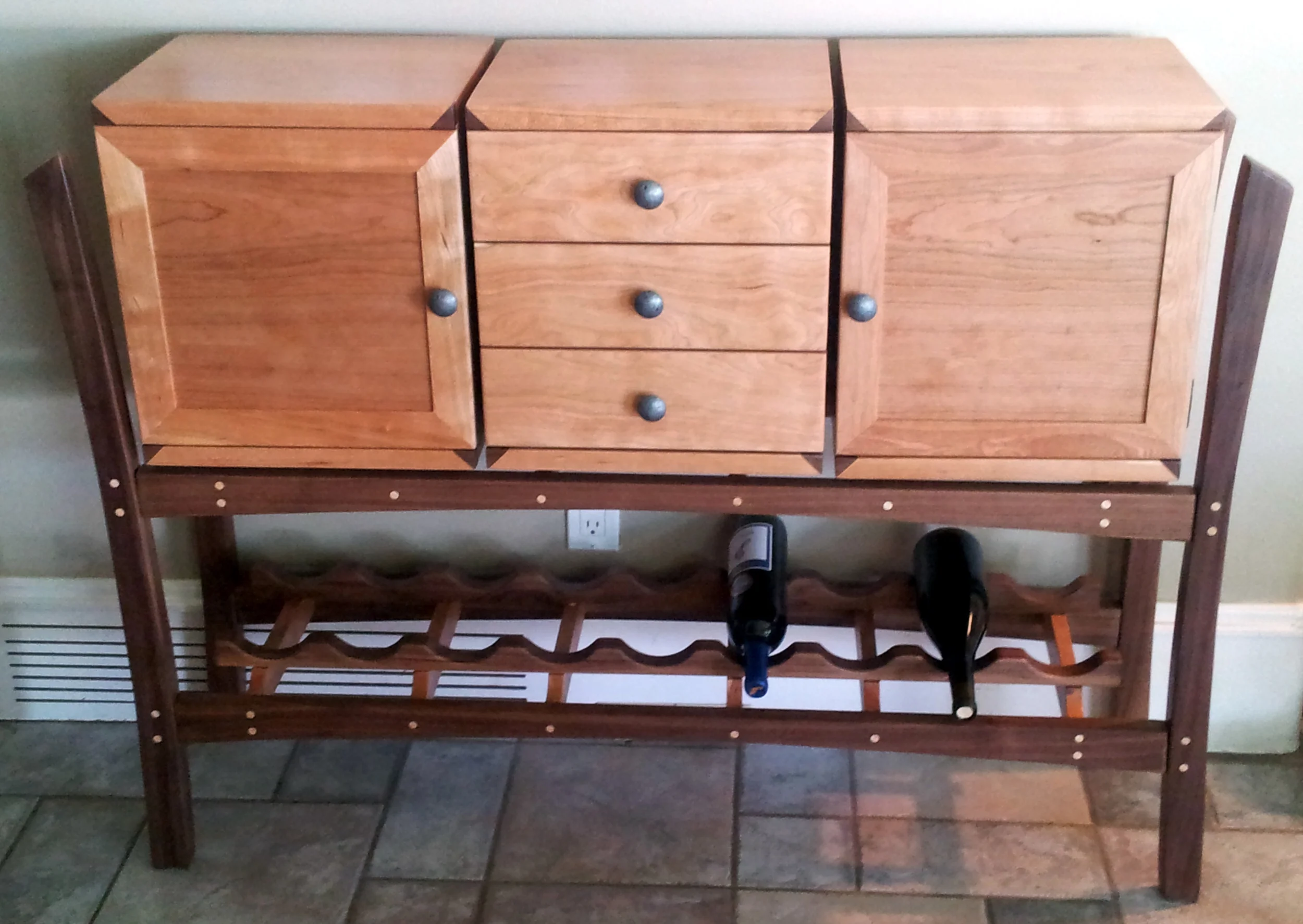 Sideboard