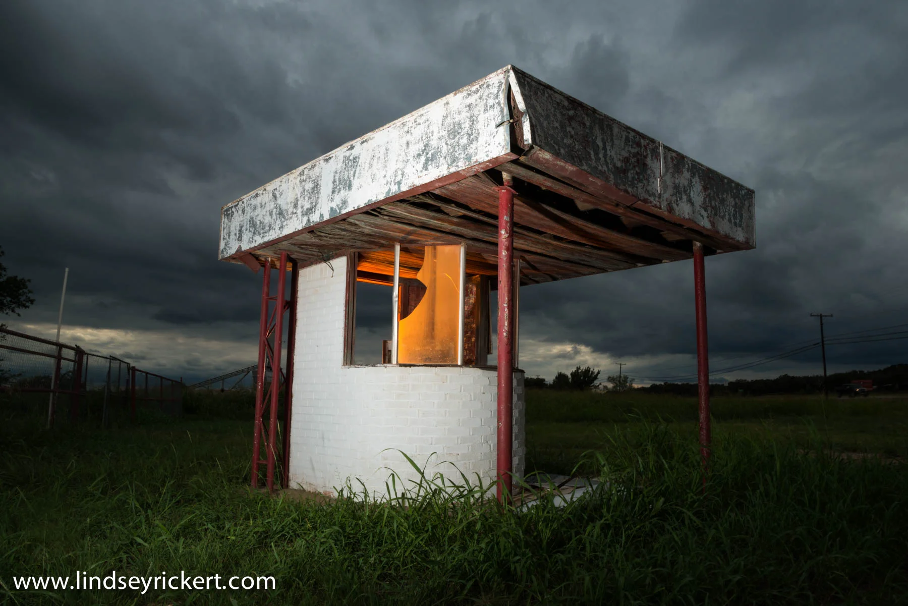 Abandoned ticket booth in Jacksboro, Texas