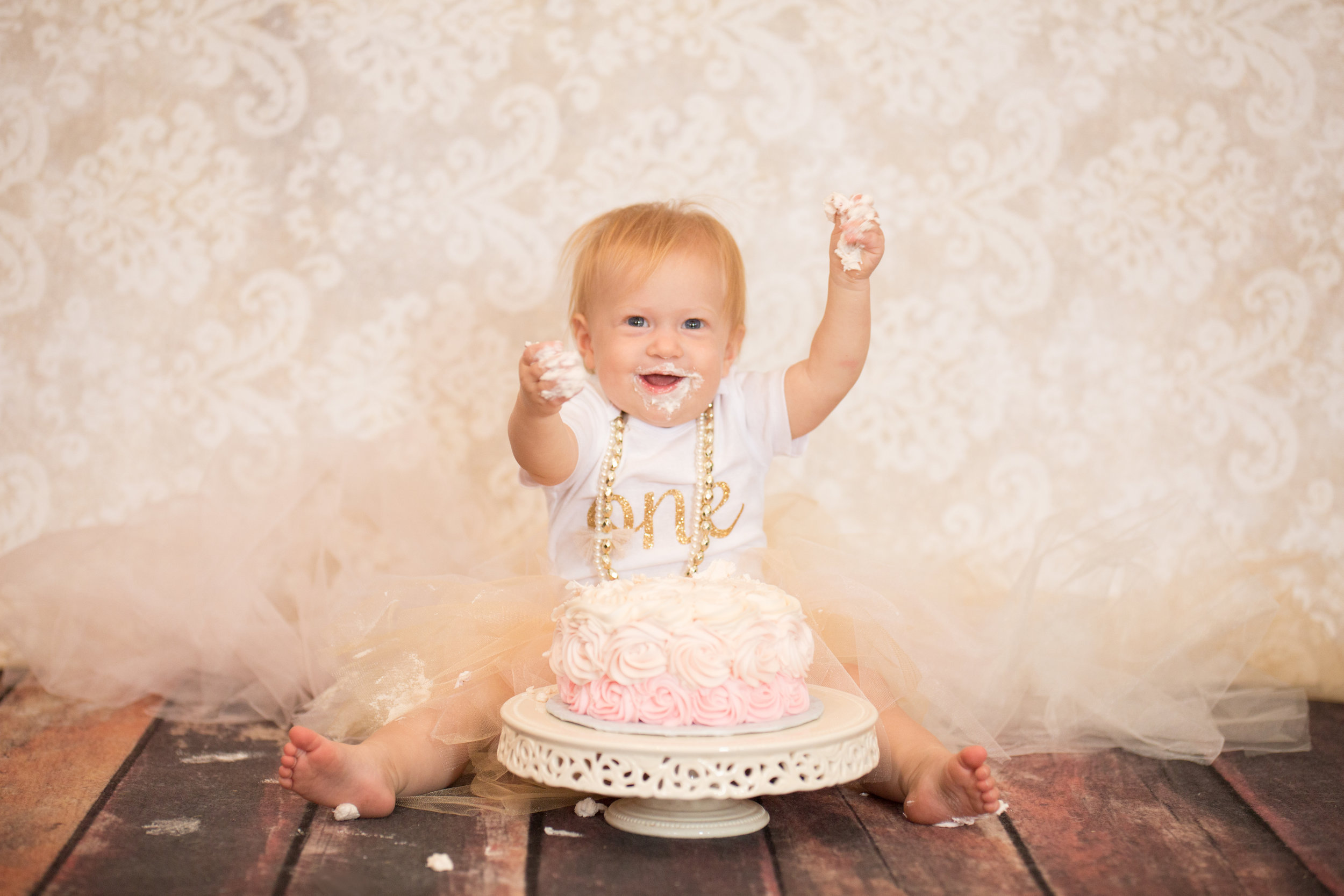 Chloe's one year session-59.jpg