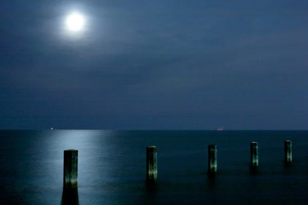 iphone-20120901095332-1.jpg