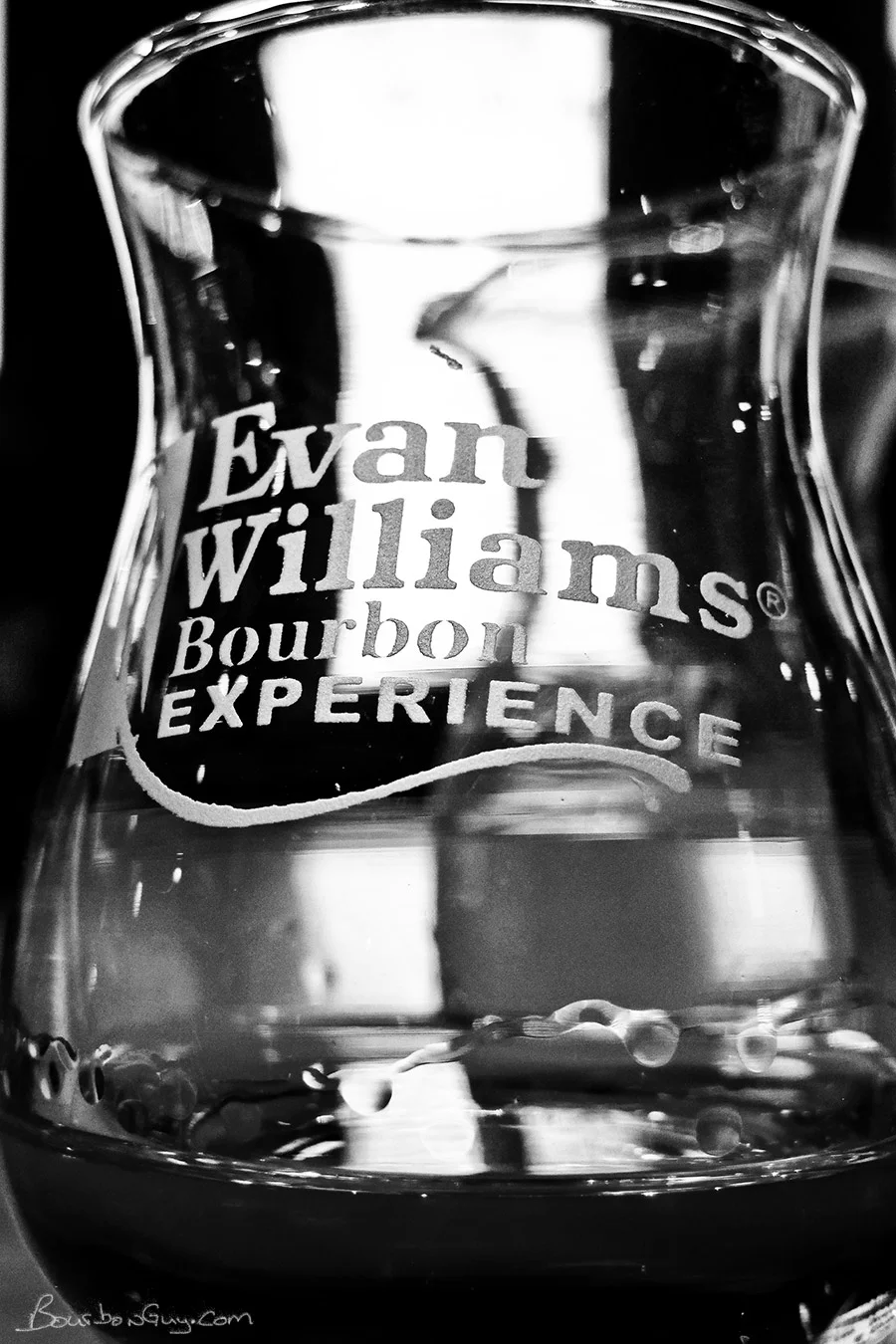 A little bourbon in the glass is a very nice way to end a wonderful experience .