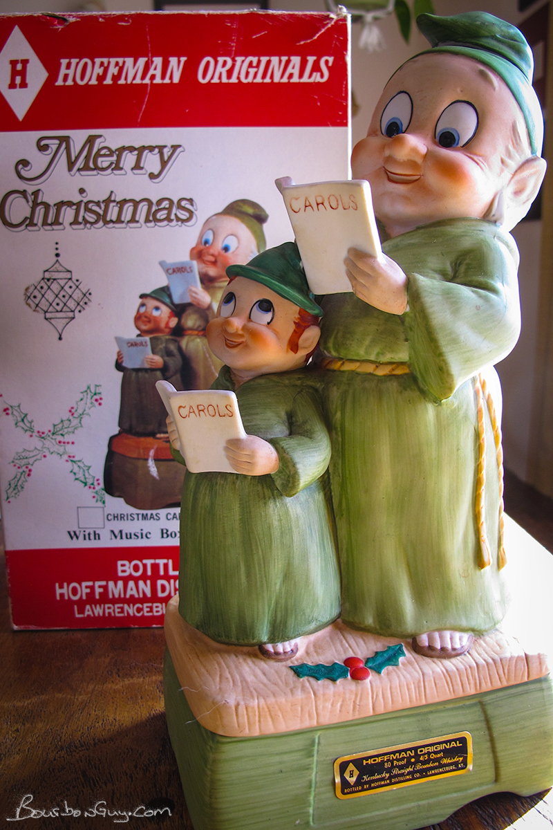 Hoffman Originals, Mr. Lucky Series, The Carolers plus the box