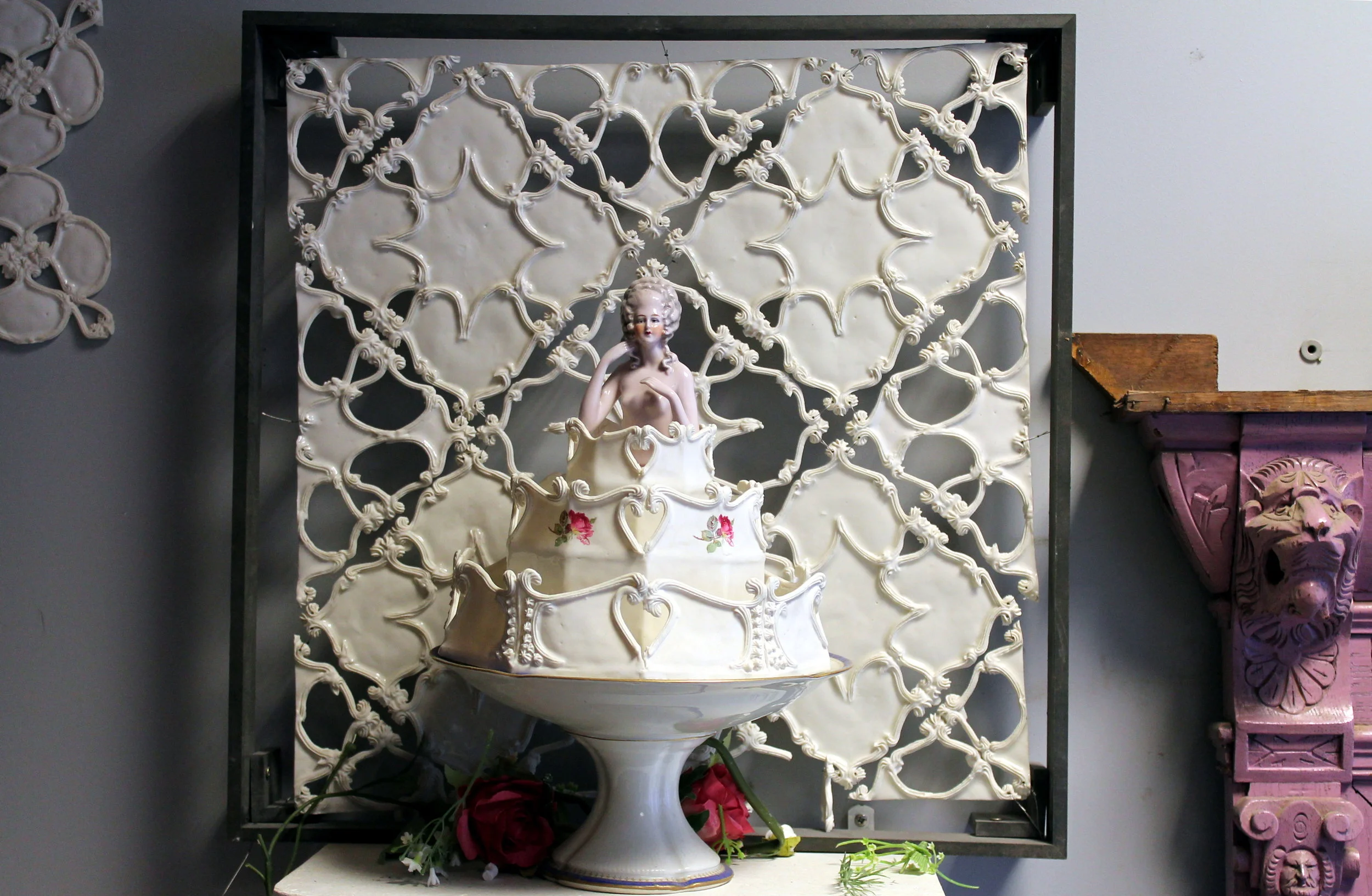 Porcelain biscuit