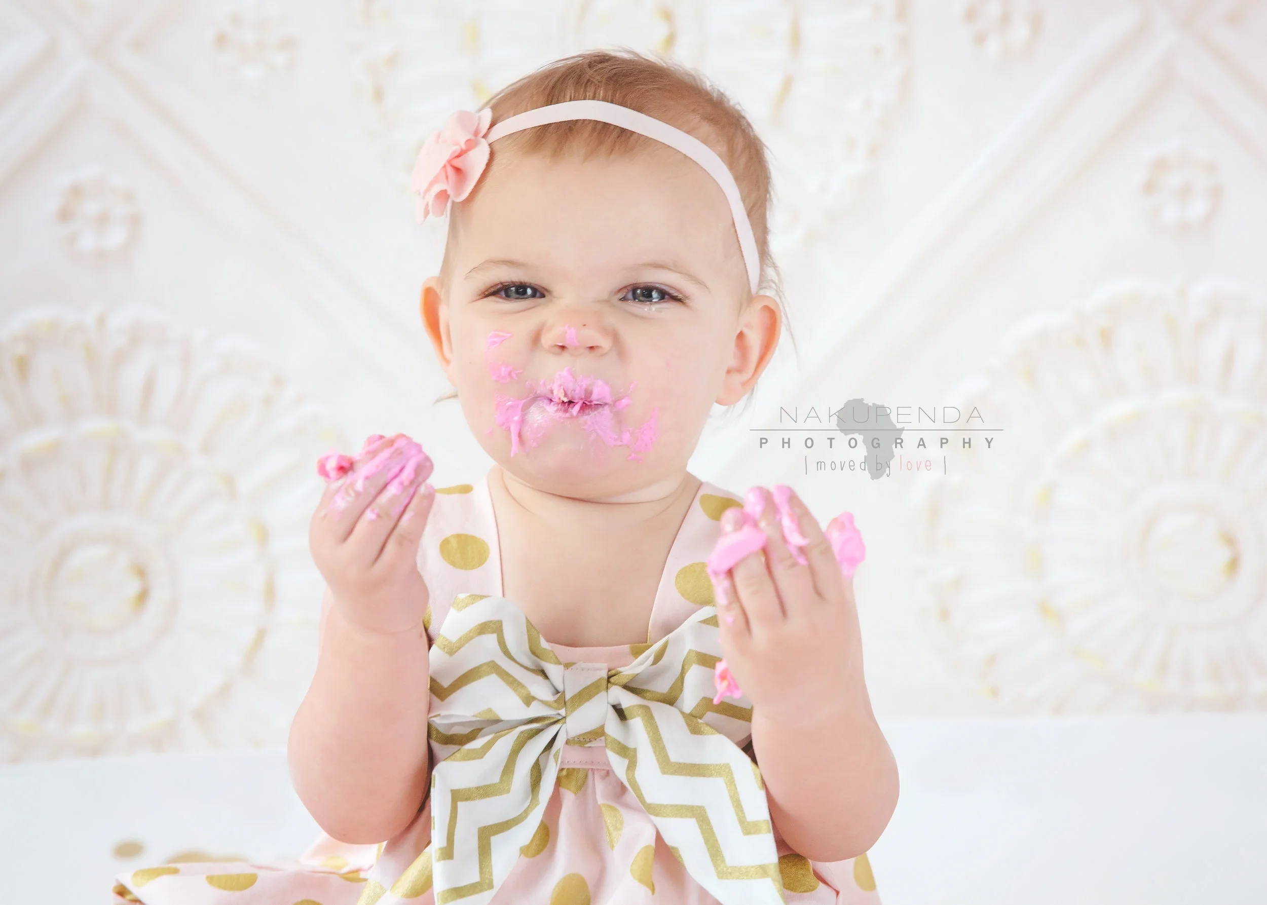 Cake Smashes and Carousel Horses//Arizona Child Photographer