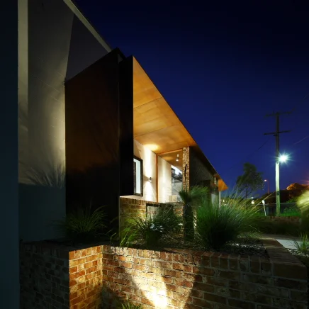Light Street_020.JPG
