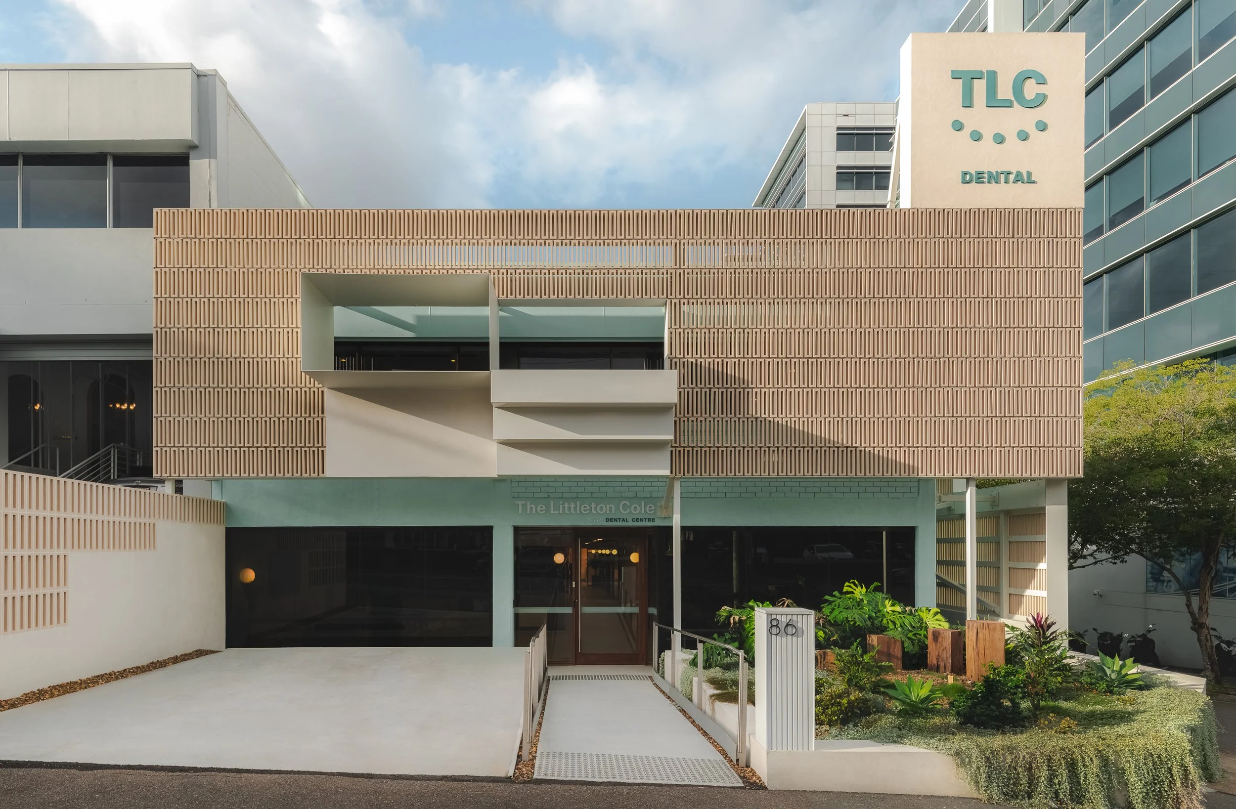 Cameron & Co - TLC Dental - Web-12.jpg