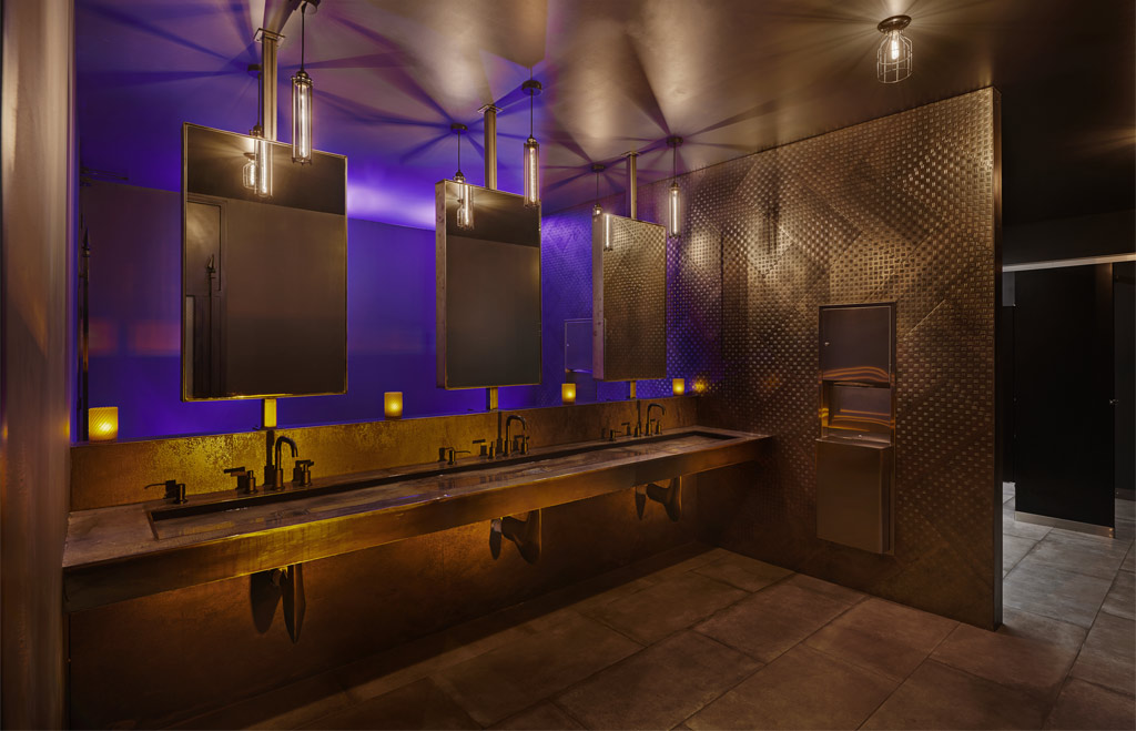 40-below-bath_1024px-low-res.jpg