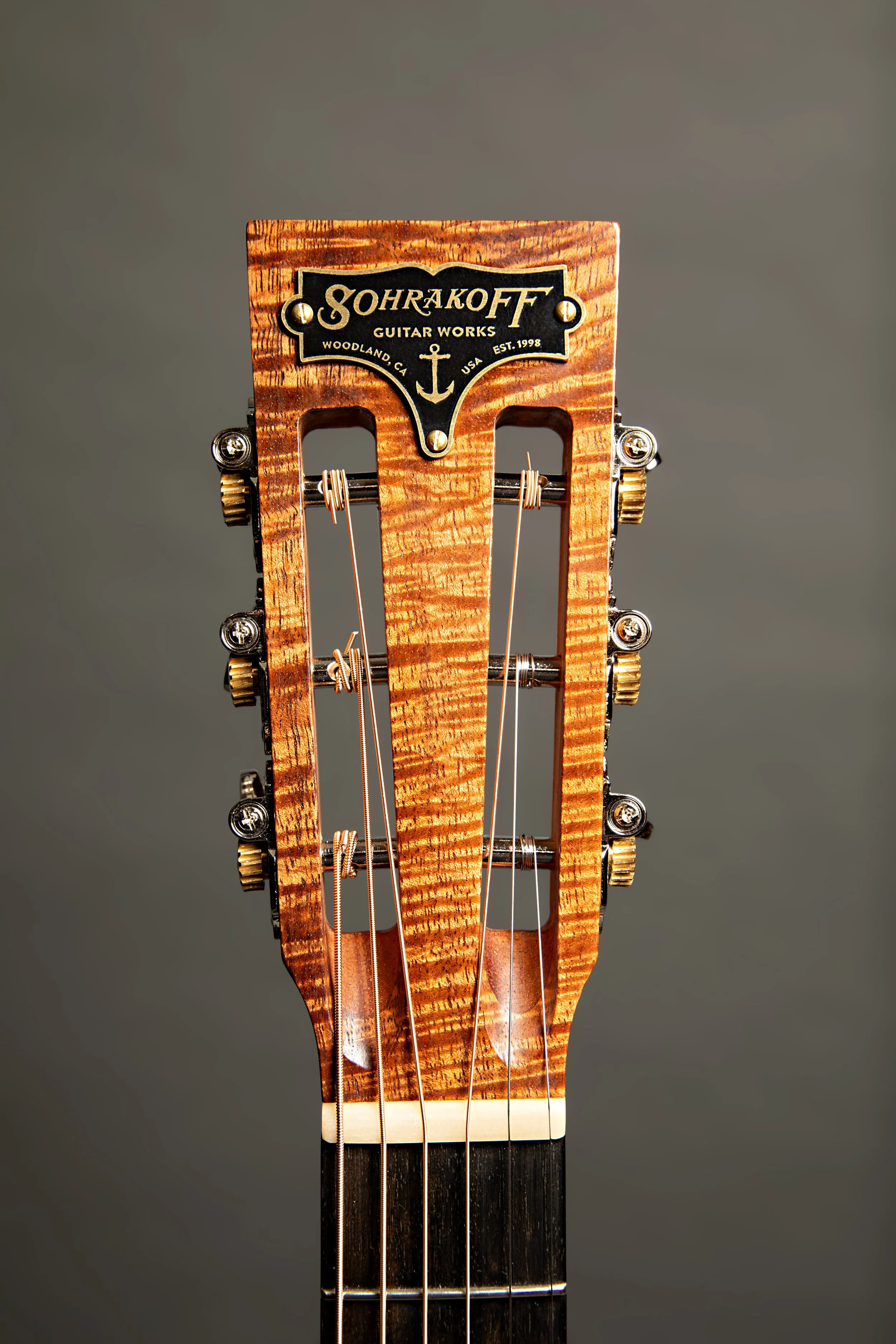 012-headstock.jpg
