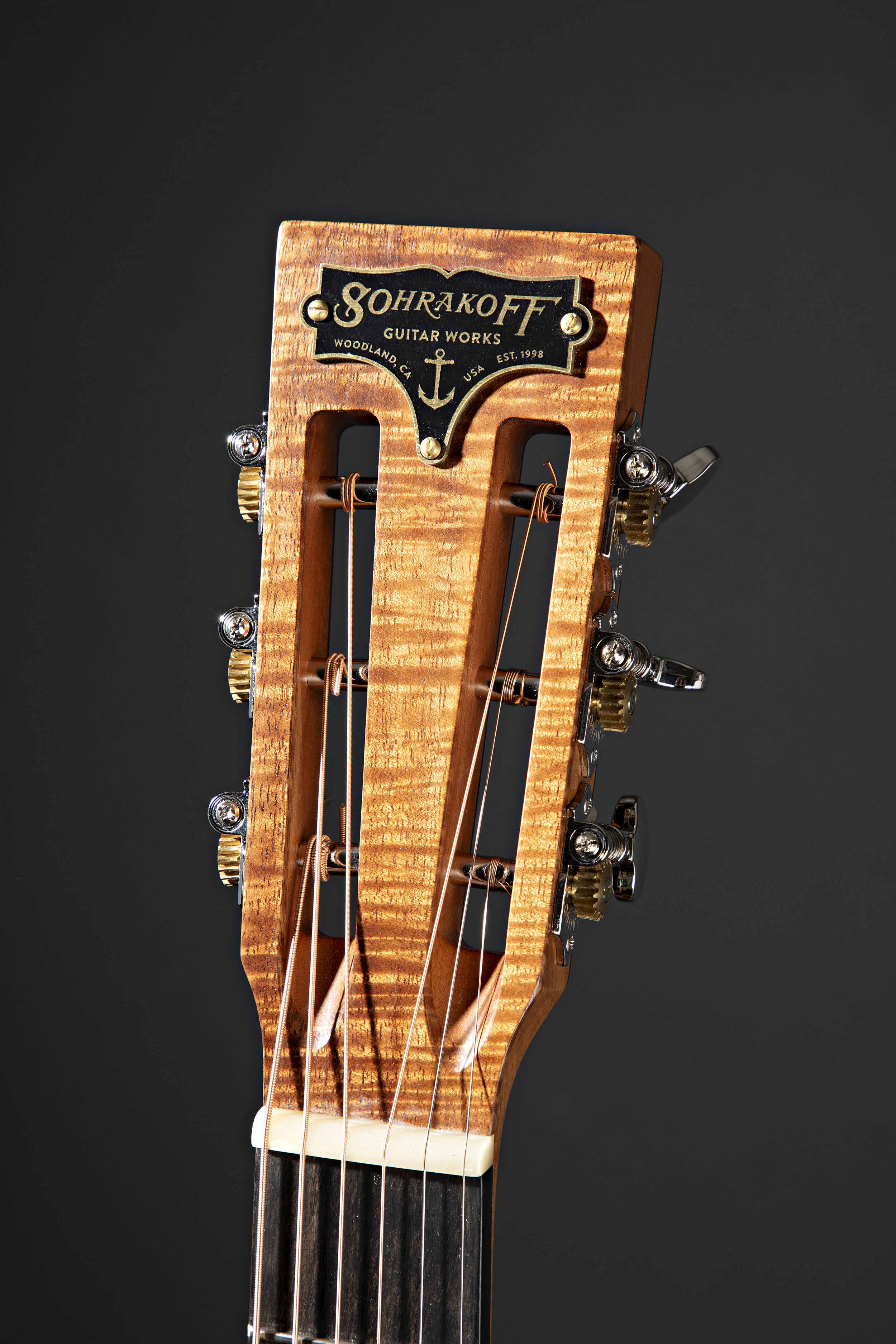 headstock.jpg