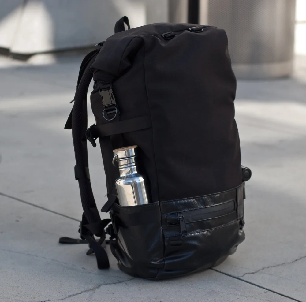Waterproof Urban Commuter Cycling Pack with Multiple Pockets  display picture 2