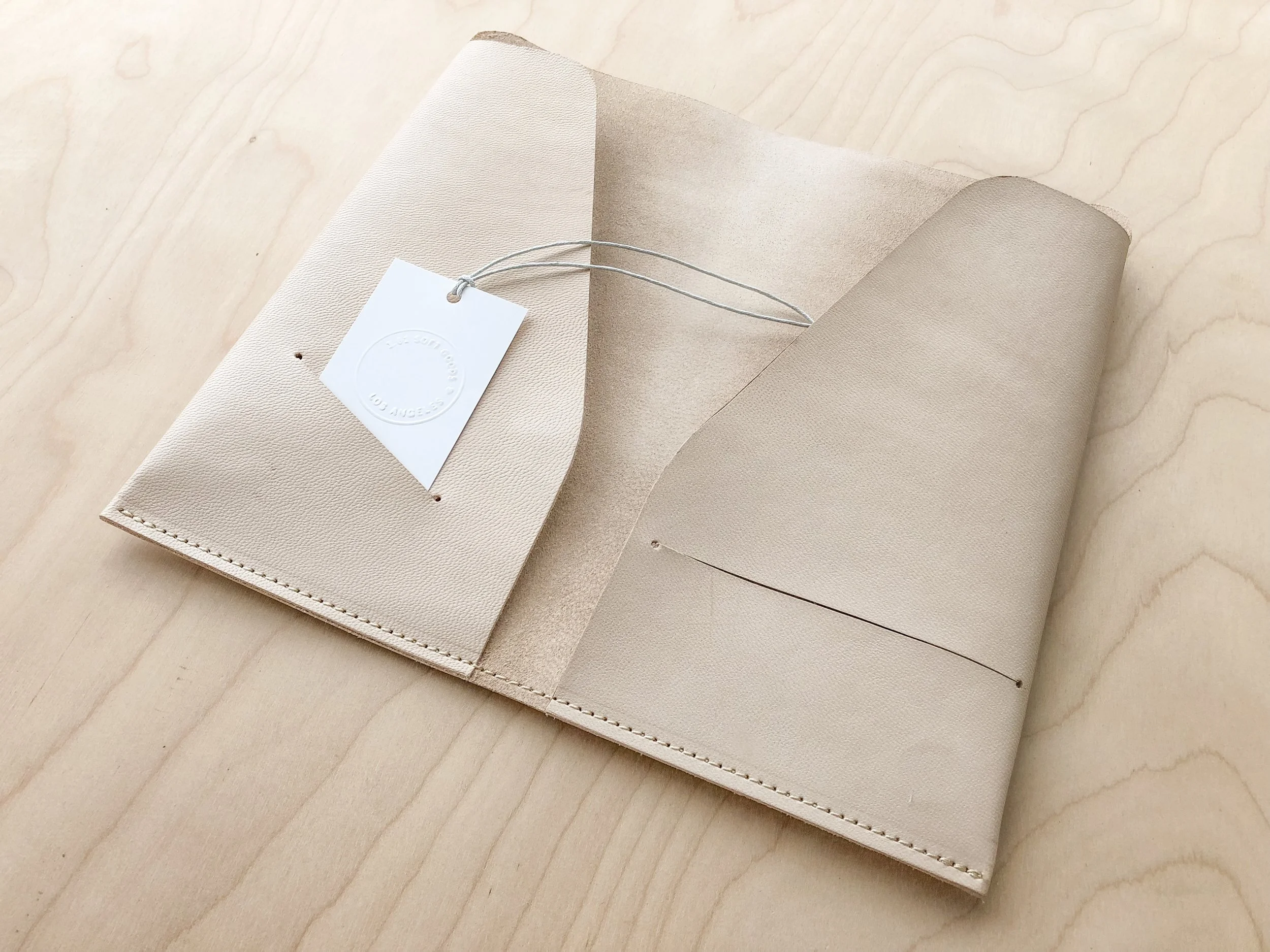 1.61 Soft Goods - [Portfolio] - Traveler's Notebook Regular size