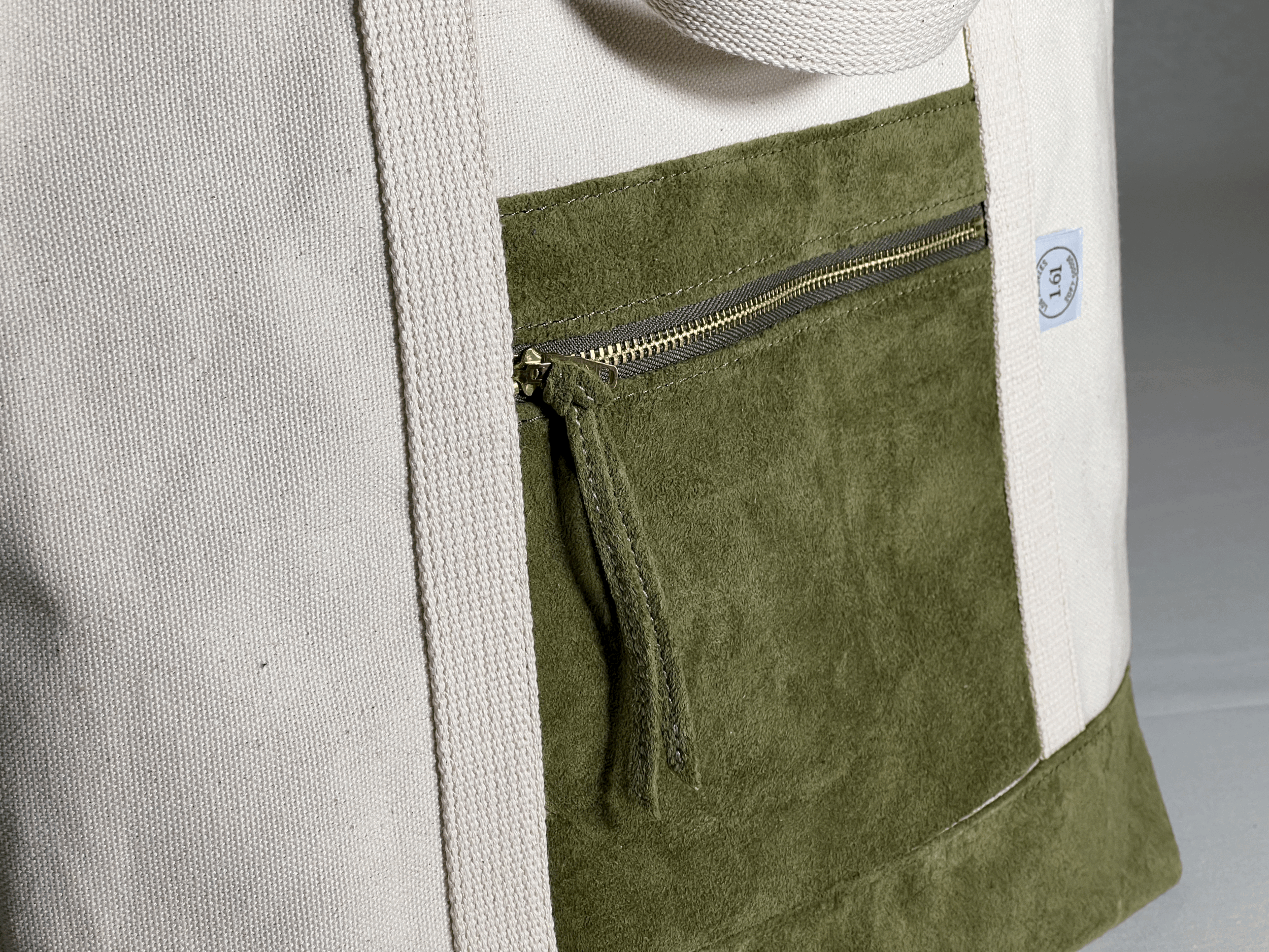 1.61 Soft Goods - General Tote - Suede Bottom