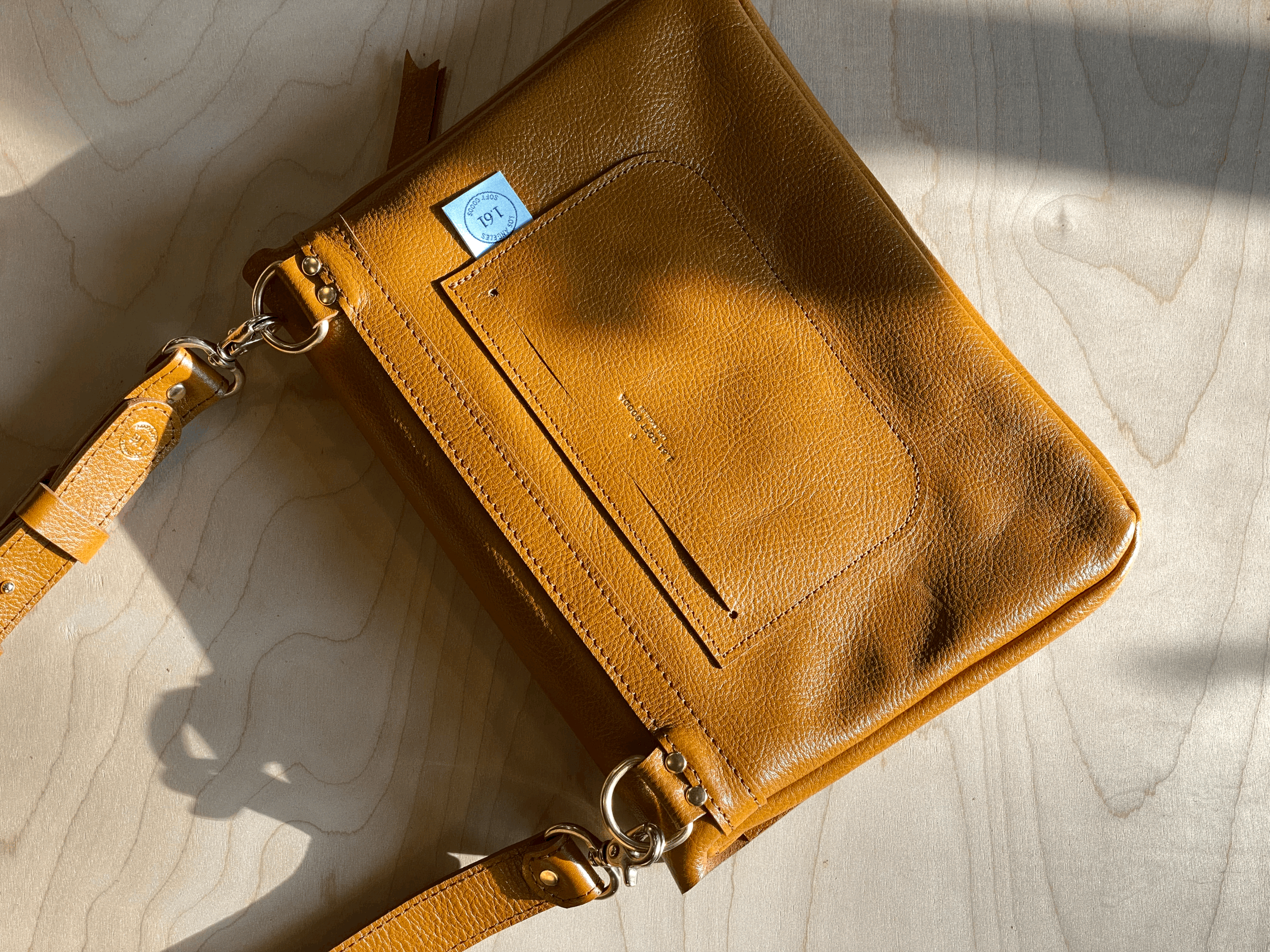 1.61 Soft Goods - Banker Satchel