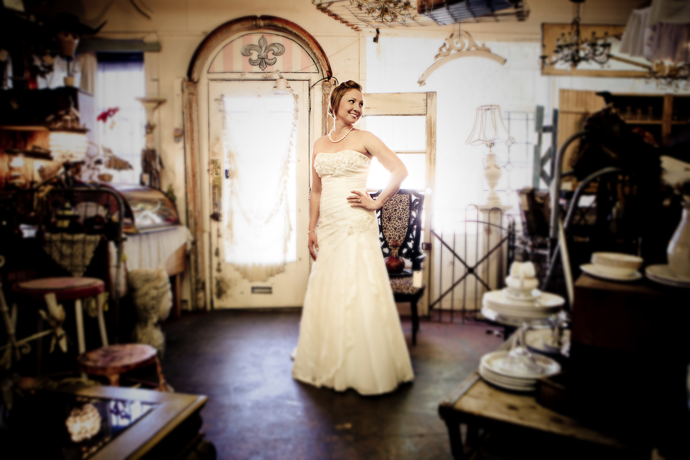 Fun Post Wedding Pics at an Antique Store, Phoenix, AZ