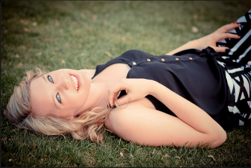 Senior Portrait (Copy)