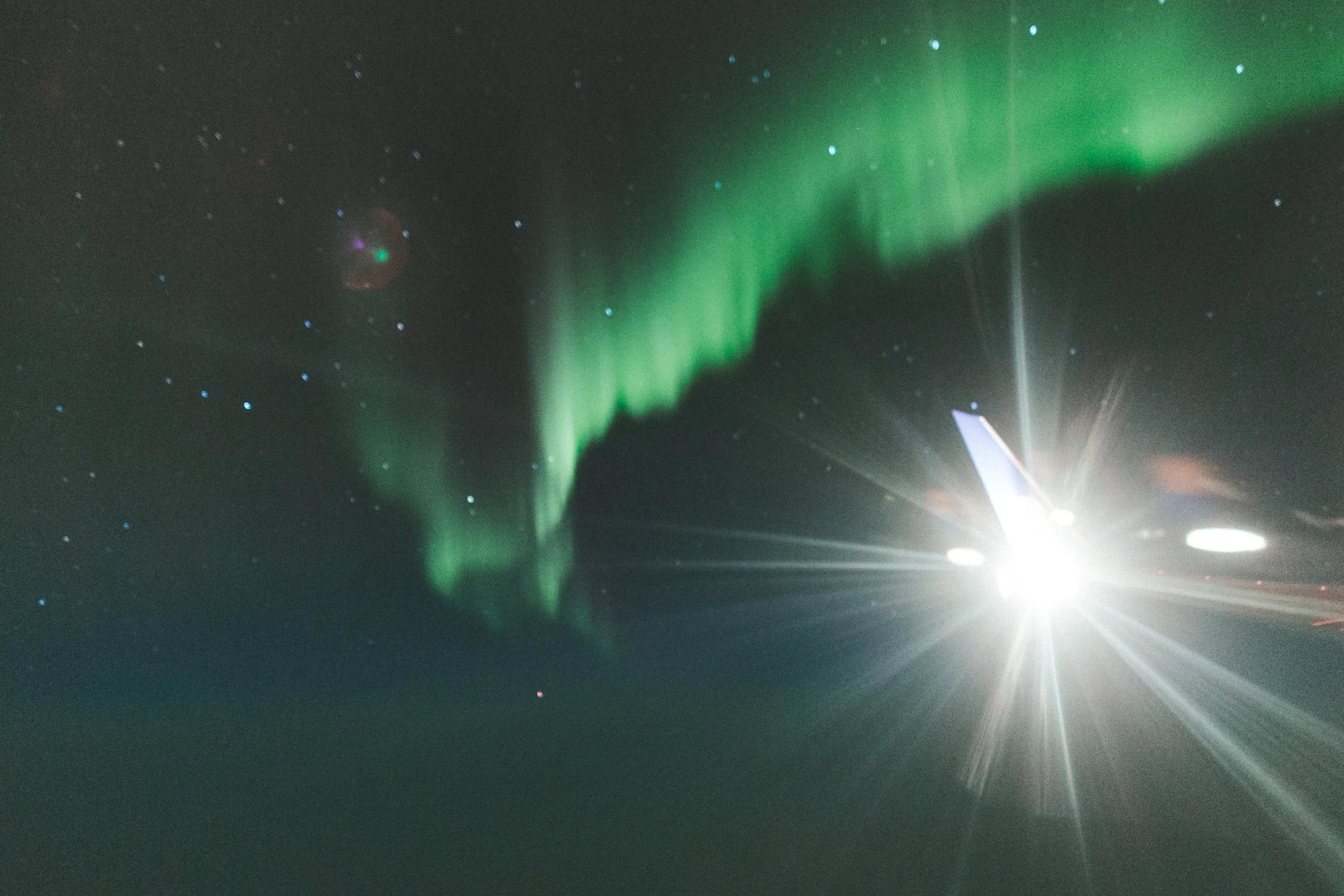 11.06.2016 // flying under the milky way while en route to iceland.