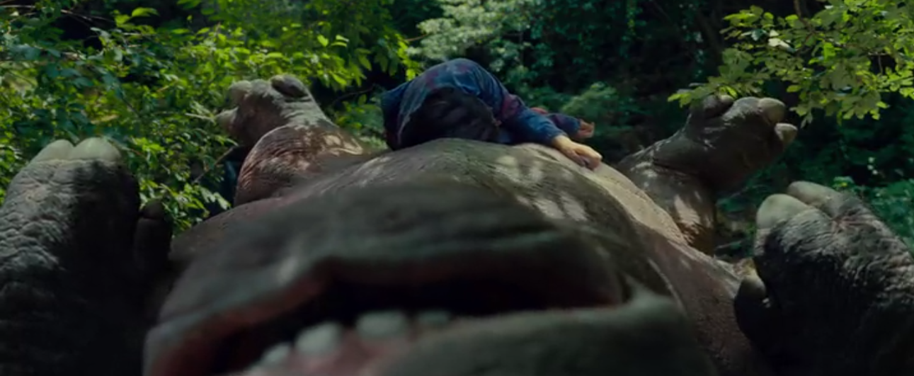 It's like a CG pig-version of Totoro in that shot.