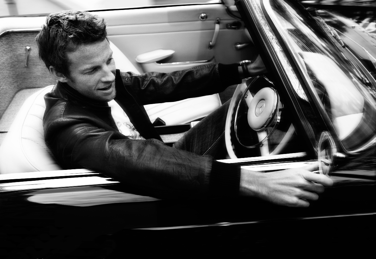 JUL10_Jenson Button-1.gif