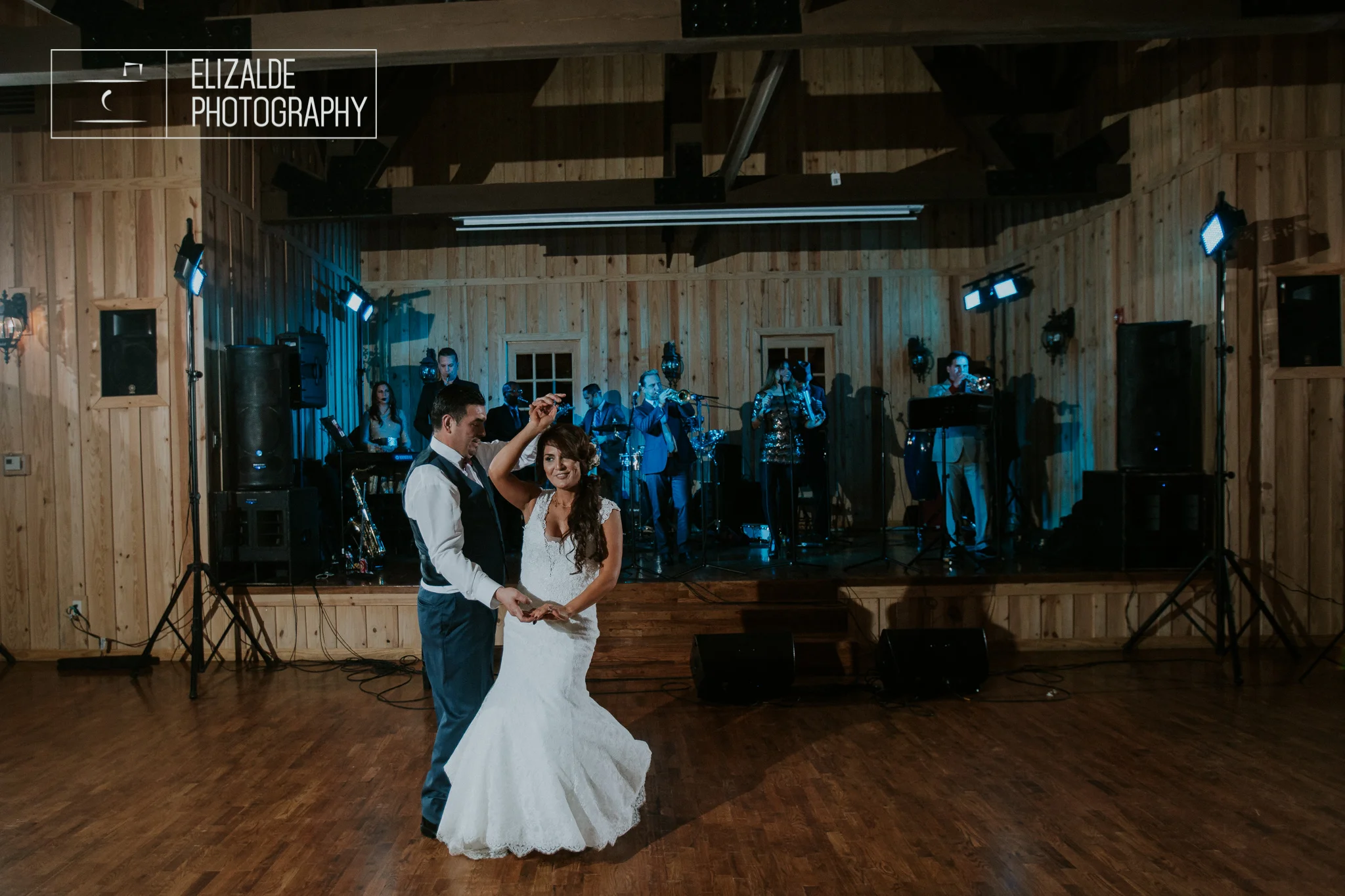 Lucia and Ernesto_Blog_Wedding_The Springs Denton-77.jpg