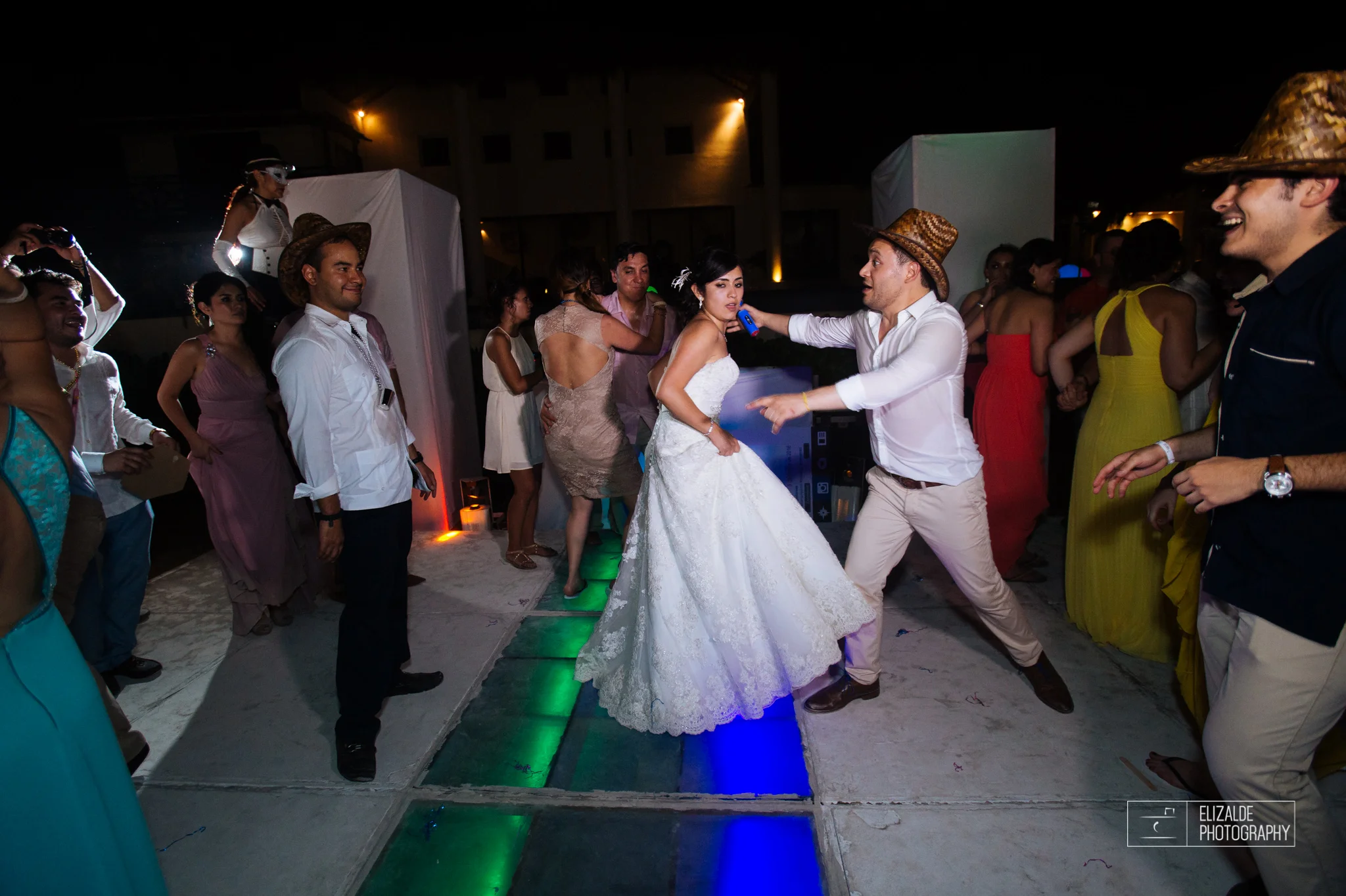 Pay and Ferran_Acapulco_Destination Wedding_Elizalde Photography-169.jpg