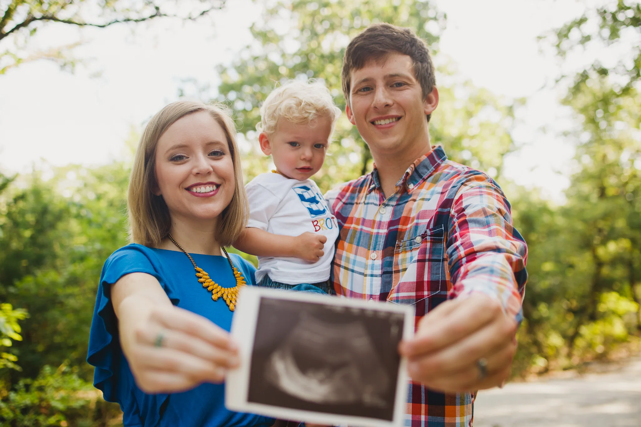 Blog - Maternity - Denton Photographer - Elizalde Photoghaphy-13.jpg