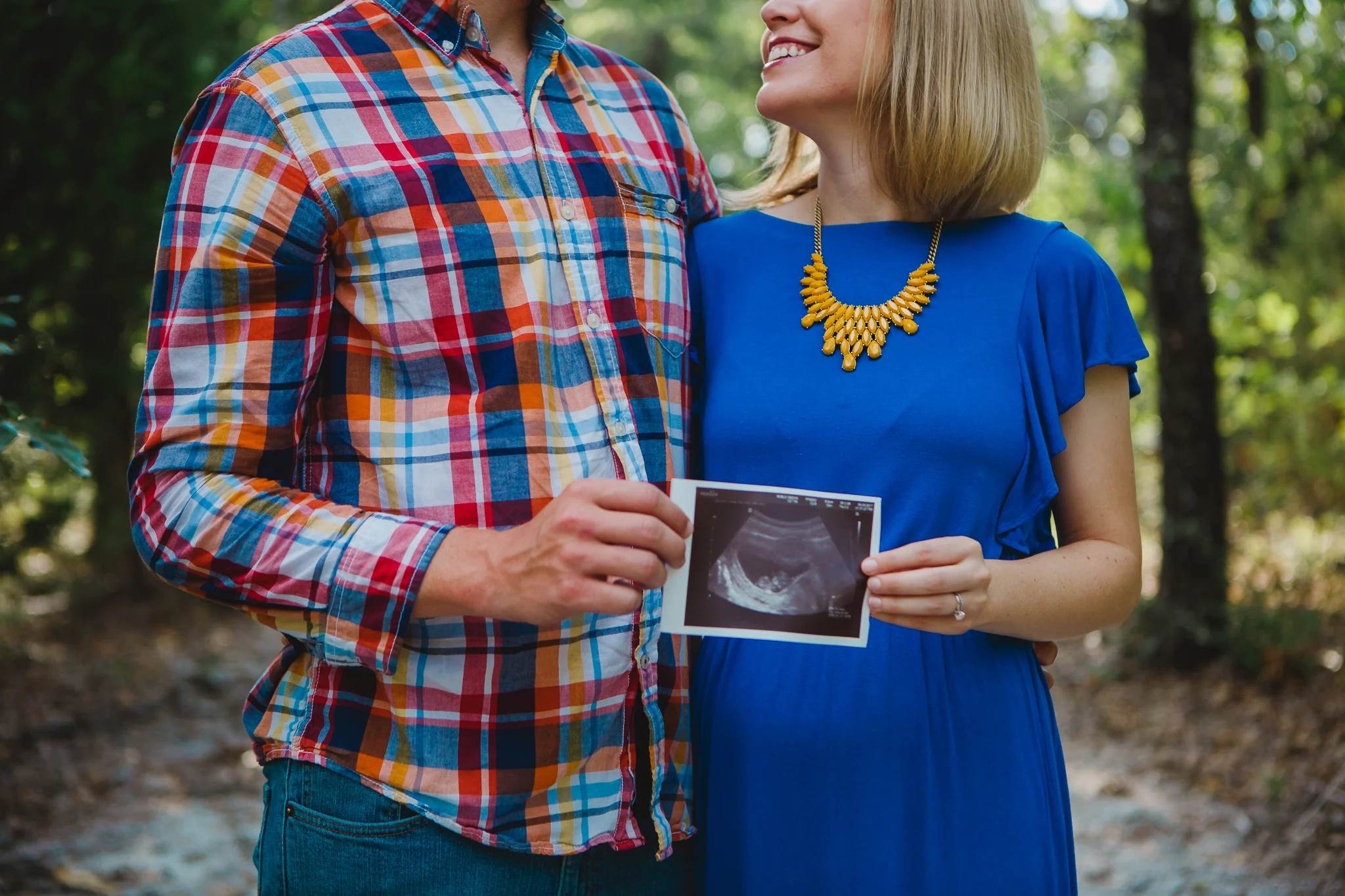 Blog - Maternity - Denton Photographer - Elizalde Photoghaphy-16.jpg