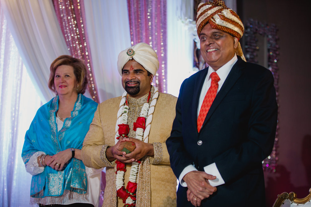 Indian wedding - Wedding photographer - Dallas Photographer - South Asian Wedding -  elizalde photography-30.jpg