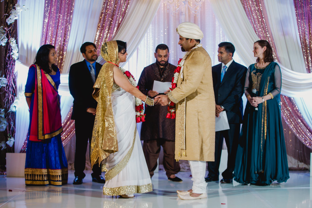 Indian wedding - Wedding photographer - Dallas Photographer - South Asian Wedding -  elizalde photography-39.jpg