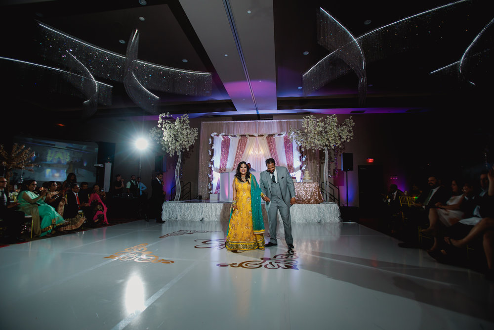 Indian wedding - Wedding photographer - Dallas Photographer - South Asian Wedding -  elizalde photography-74.jpg