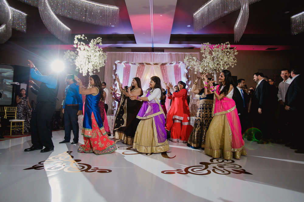 Indian wedding - Wedding photographer - Dallas Photographer - South Asian Wedding -  elizalde photography-91.jpg