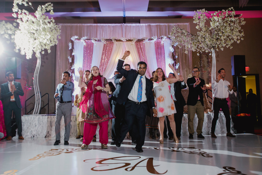 Indian wedding - Wedding photographer - Dallas Photographer - South Asian Wedding -  elizalde photography-93.jpg